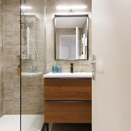 Upstays Charming T2 Renovated Balcony And Pool *